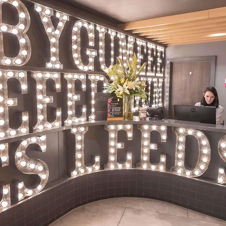 Ibis Styles Centre Arena Hotel 3*