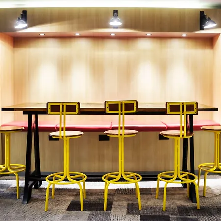 מלון Ibis Styles Centre Arena