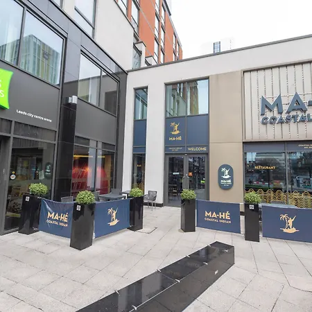 Ibis Styles Centre Arena Hotell 3*