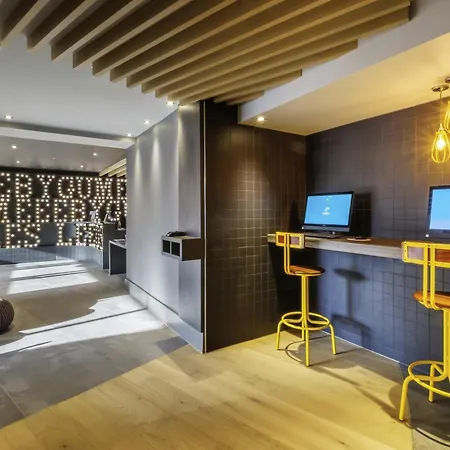 Ibis Styles Centre Arena 3*