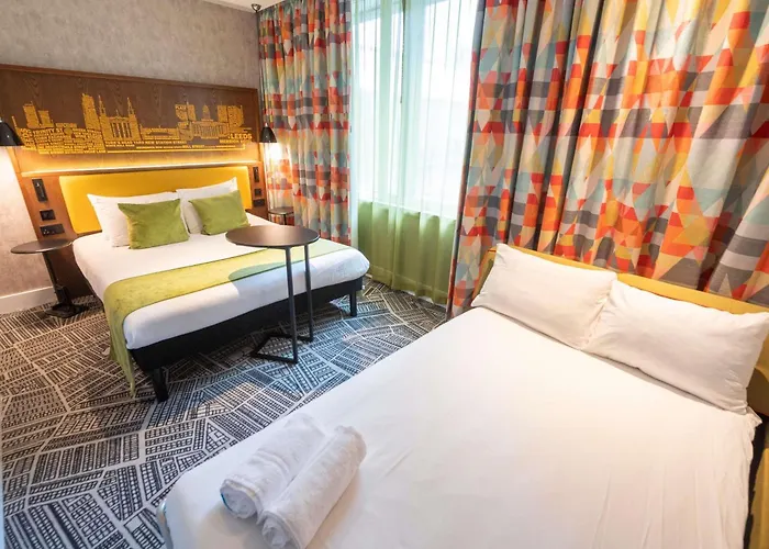 Ibis Styles Centre Arena Hotel 3*