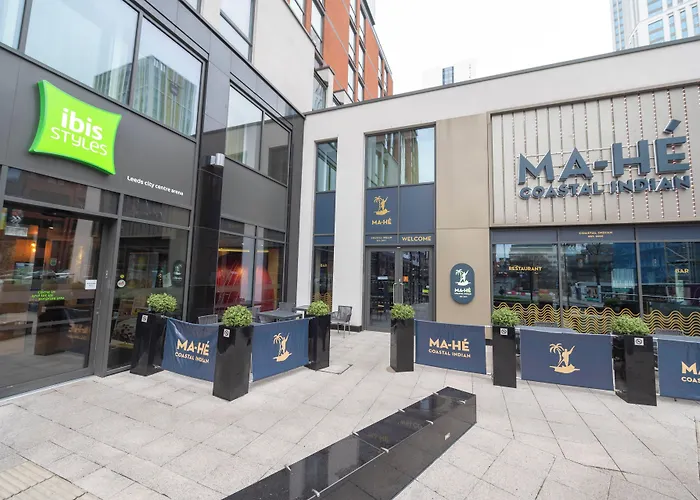 Ibis Styles Centre Arena Hotel 3*